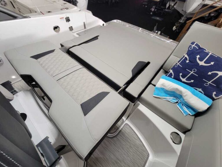 2026 Monterey Elite 25 Stern Drive US-RGFEE104J526 [photo 27]